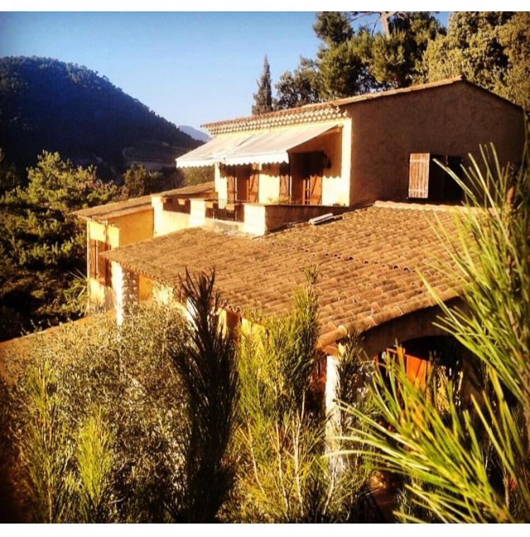 Paradise Peille Bagian luar foto